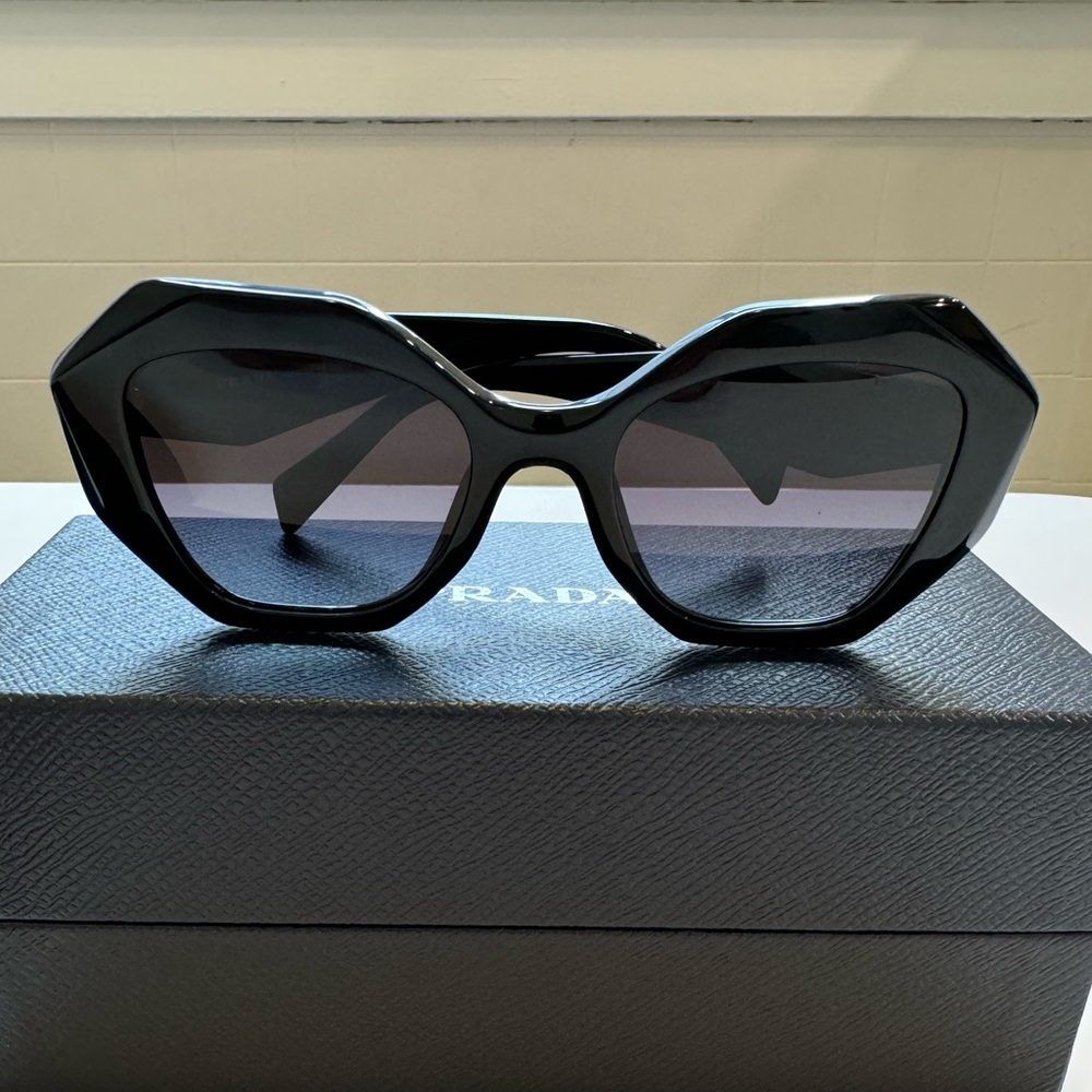Prada PR 16WS Geometric Sunglasses